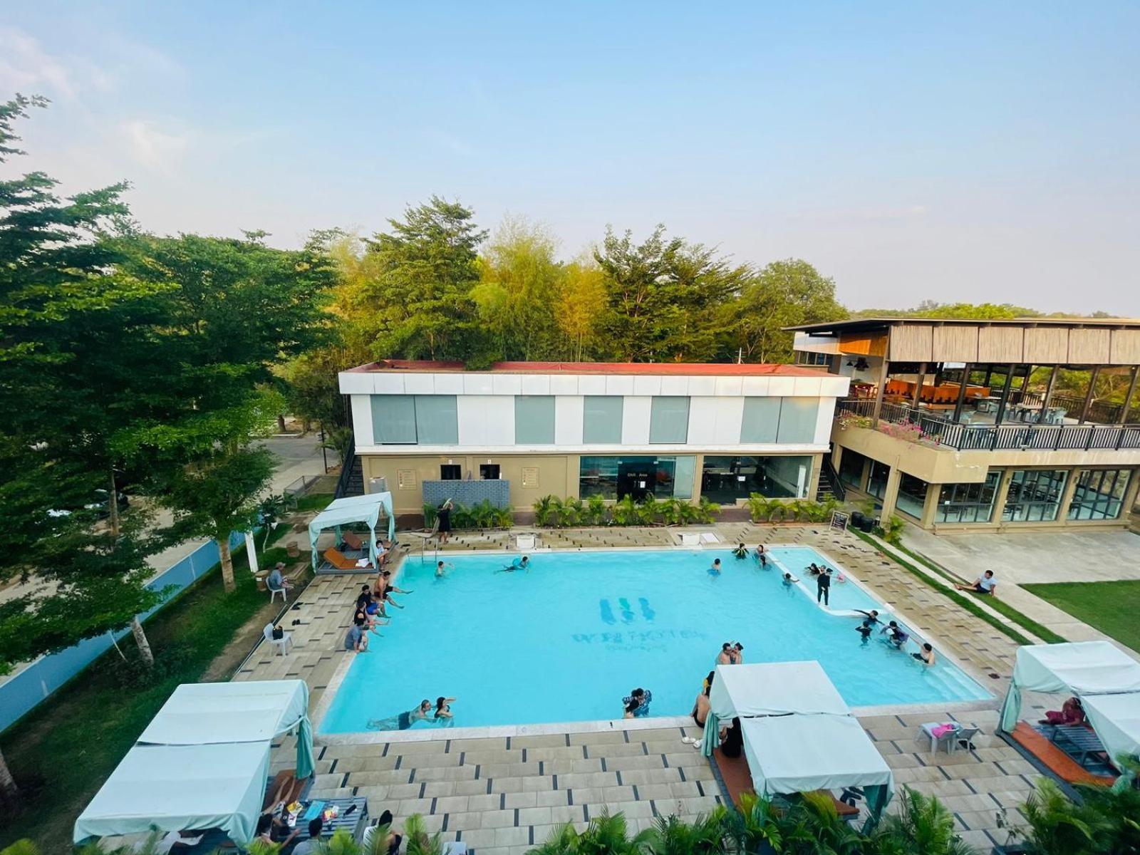 WH Hotel & Service Apartment Thanlyin Buitenkant foto