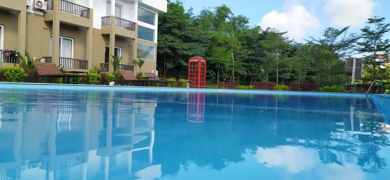 WH Hotel & Service Apartment Thanlyin Buitenkant foto